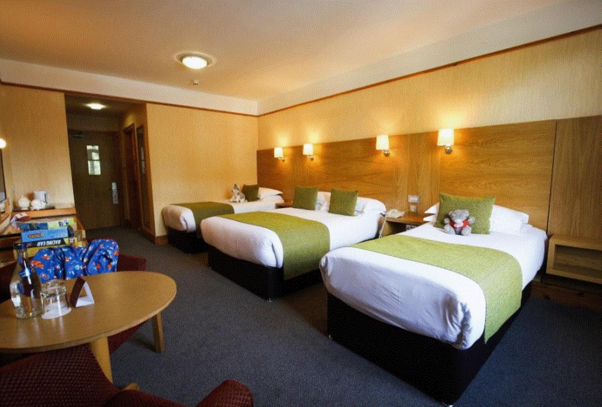 Tullamore Court Hotel מראה חיצוני תמונה