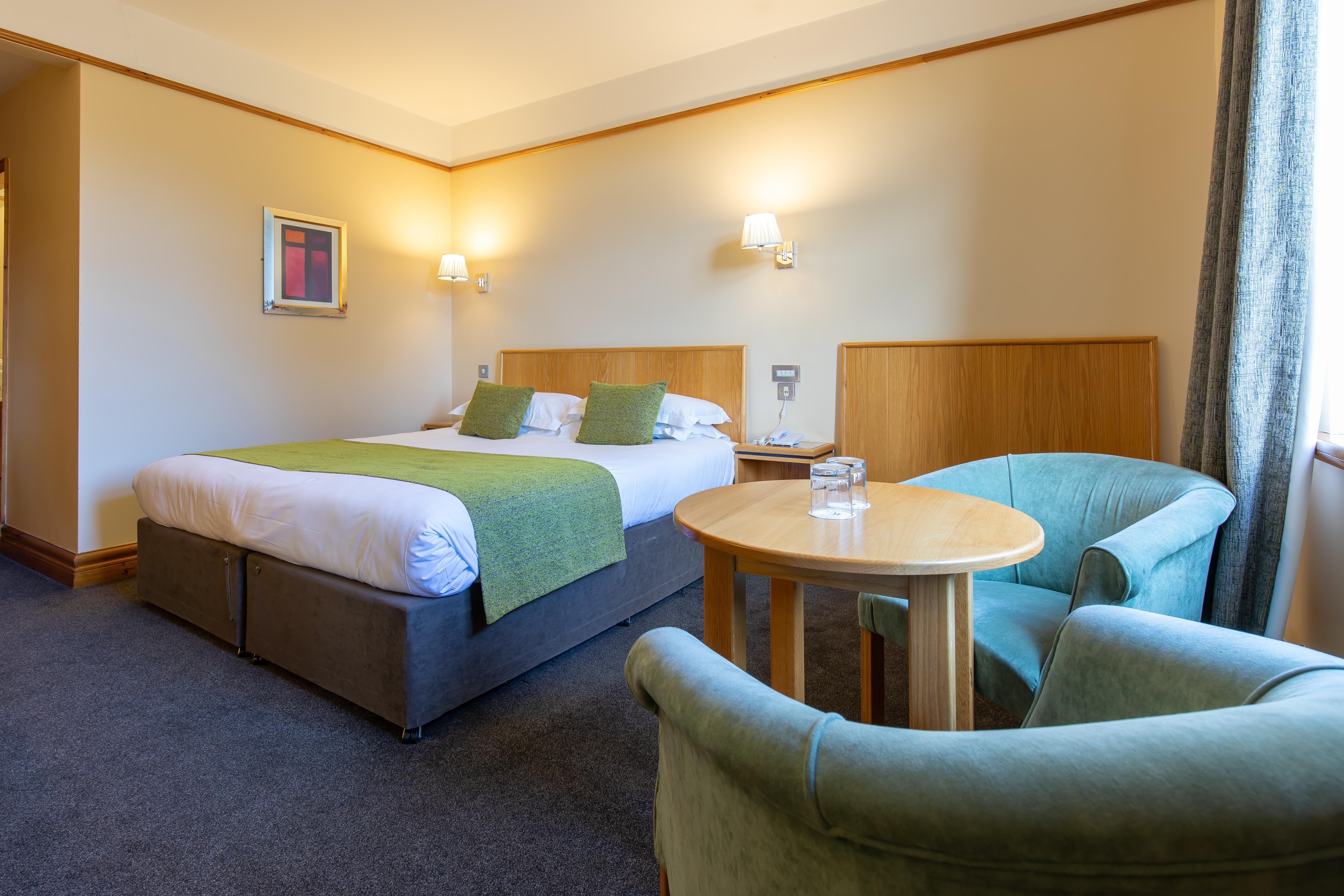 Tullamore Court Hotel מראה חיצוני תמונה