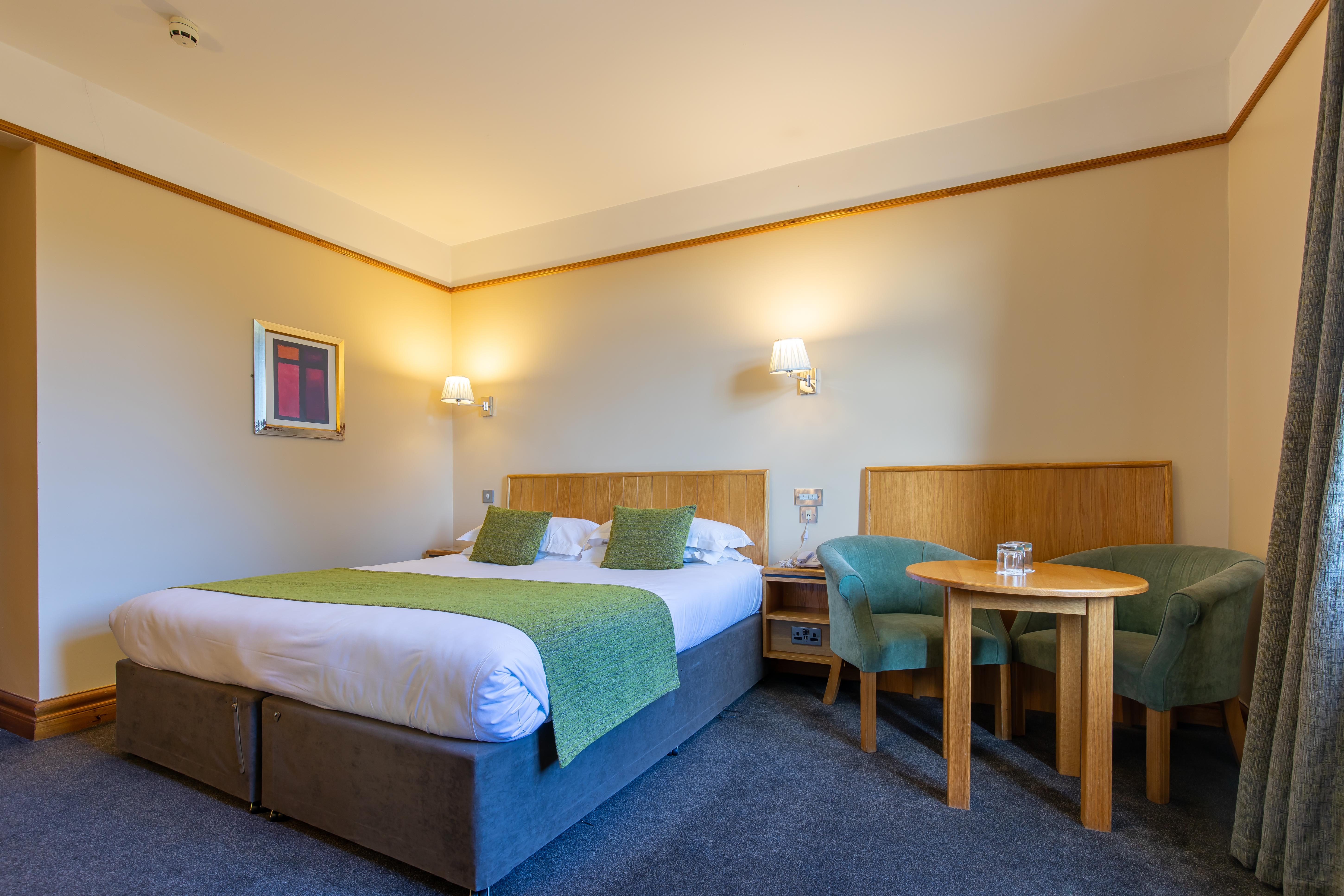 Tullamore Court Hotel מראה חיצוני תמונה