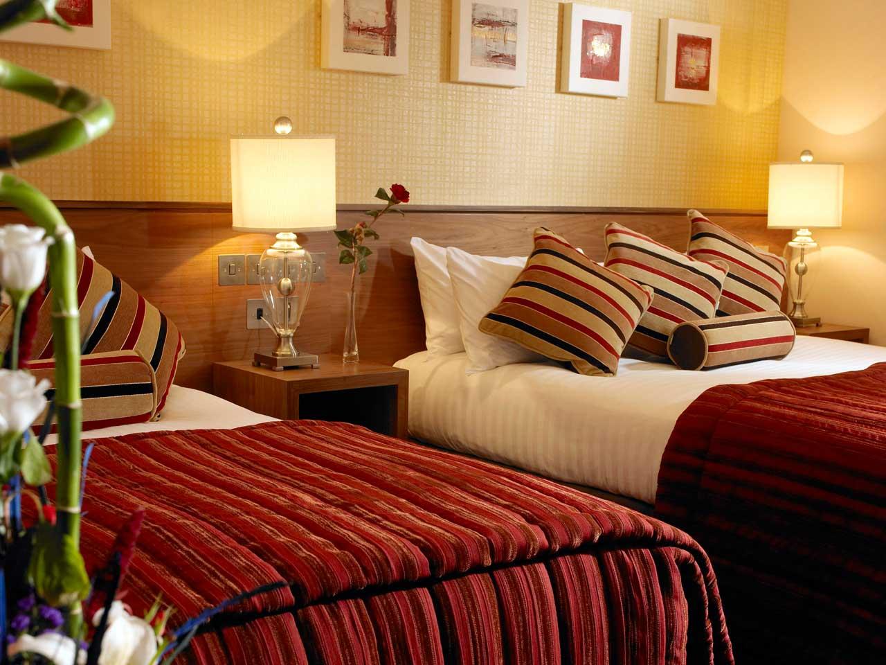 Tullamore Court Hotel מראה חיצוני תמונה